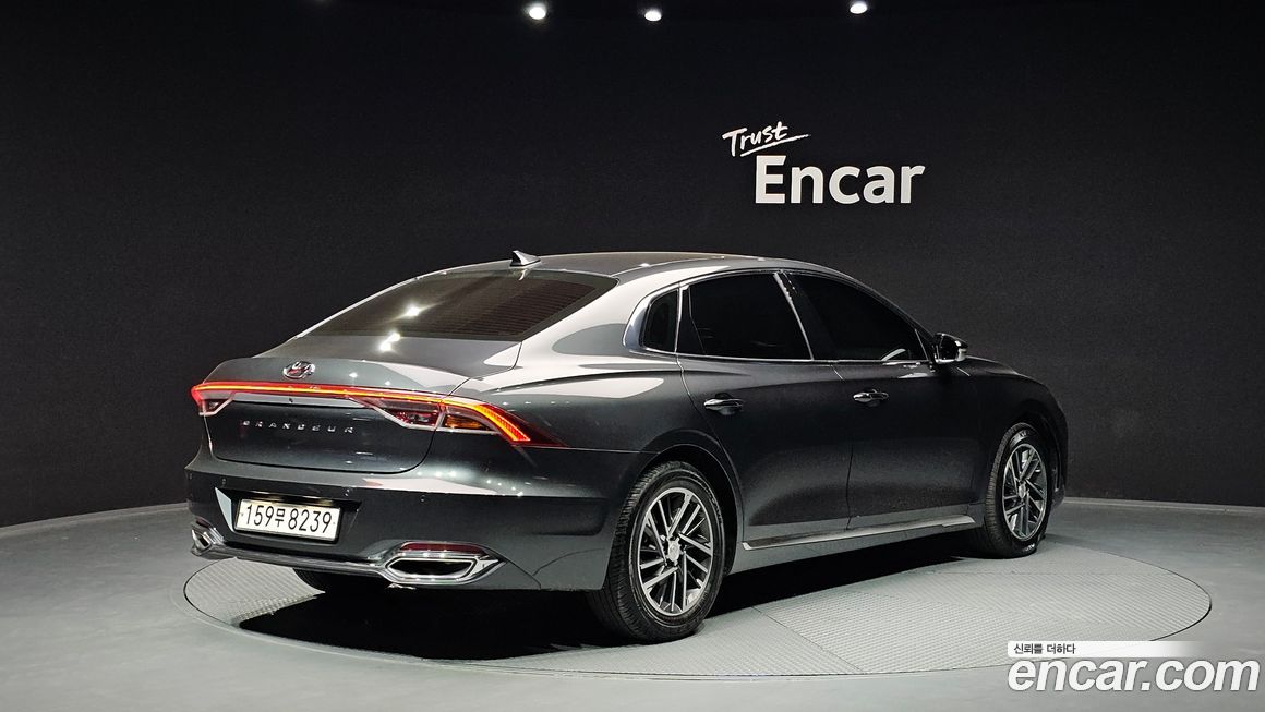 Hyundai Grandeur 2022