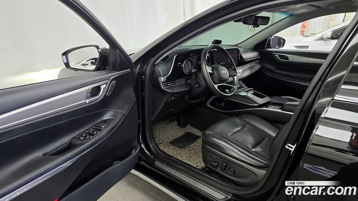 Hyundai Grandeur 2021