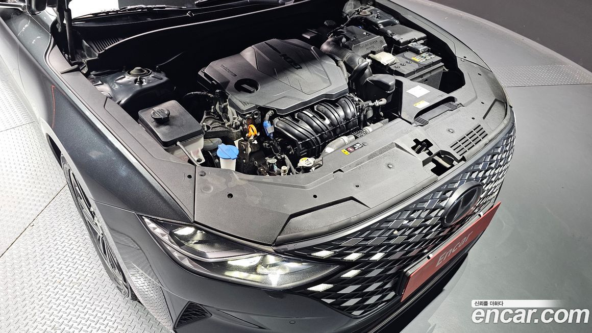 Hyundai Grandeur 2022