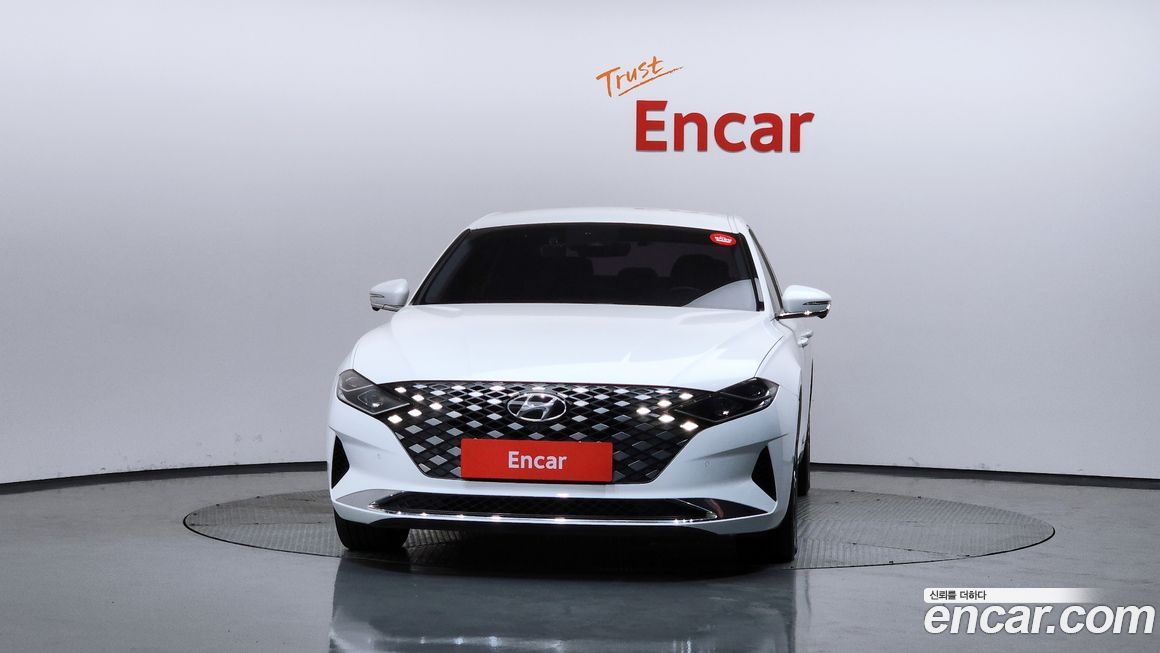 Hyundai Grandeur 2020