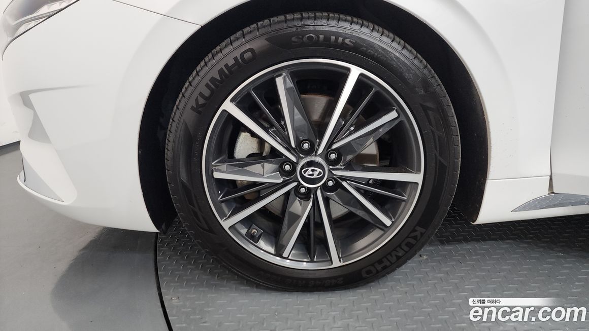 Hyundai Grandeur 2020