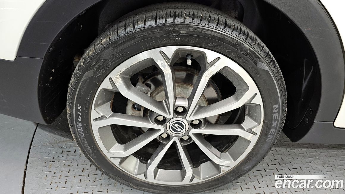 KG_Mobility_Ssangyong TIBOLI 2017