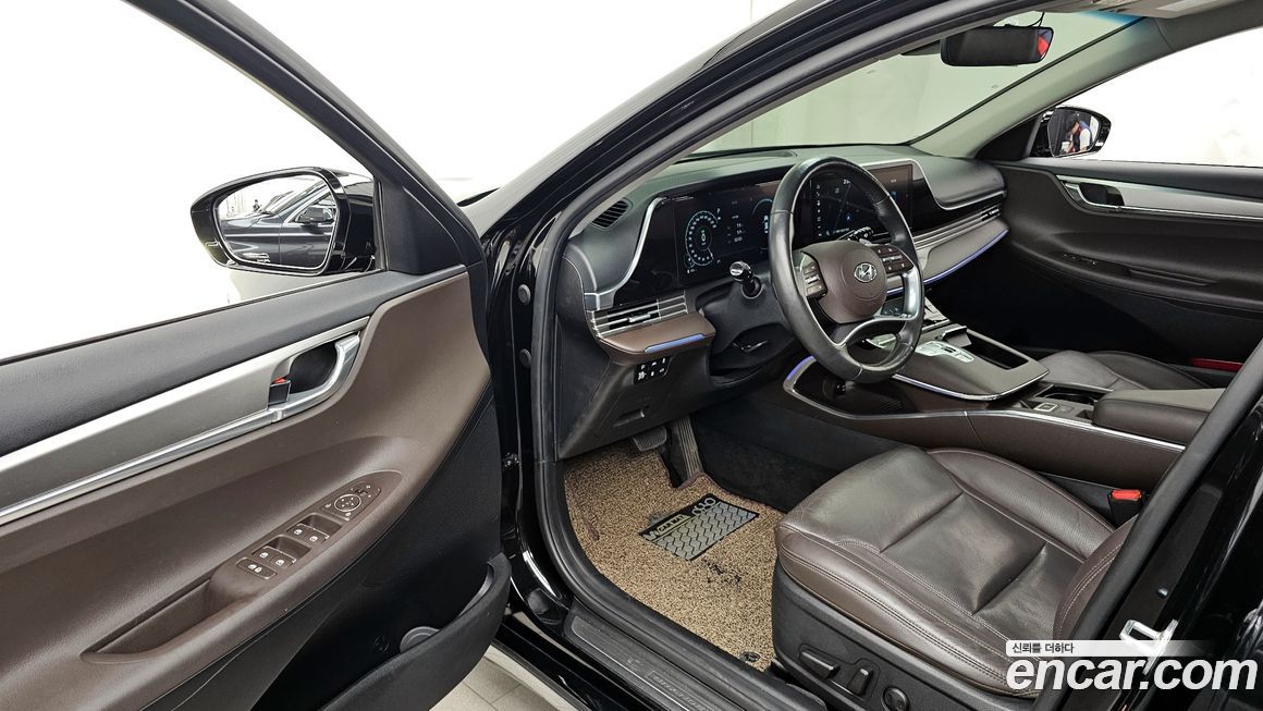 Hyundai Grandeur 2021