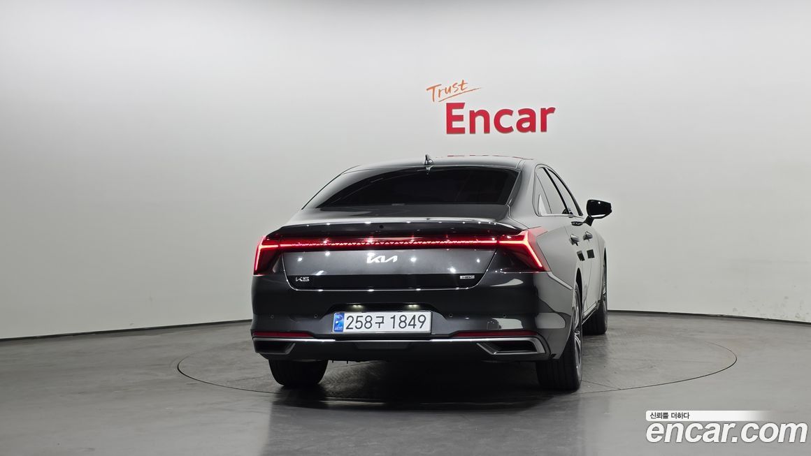 Kia K8 2023