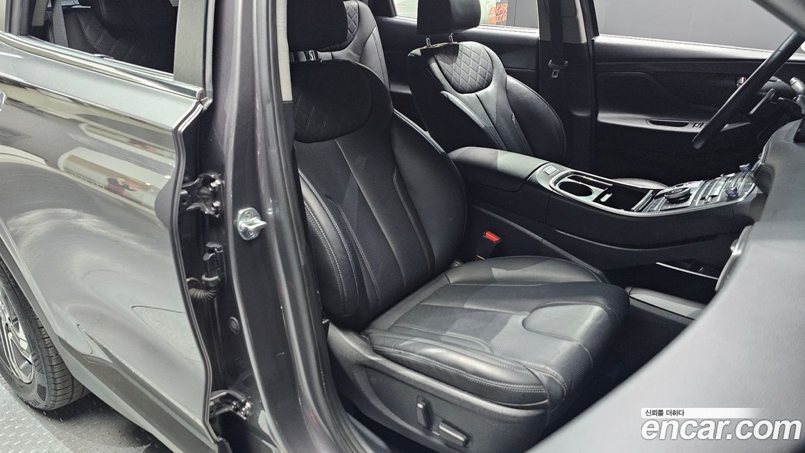 Hyundai Santafe 2021