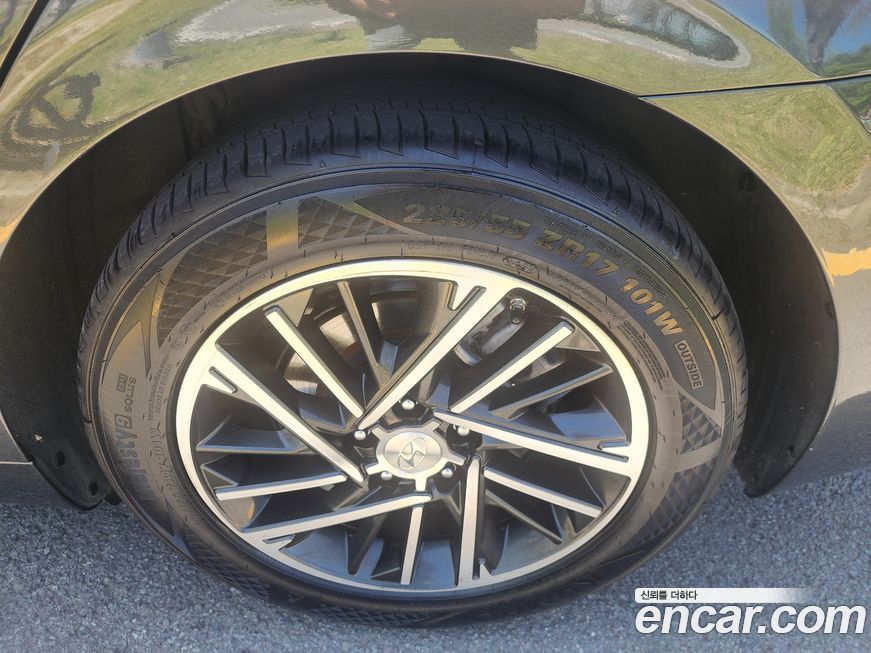 Hyundai Grandeur 2020