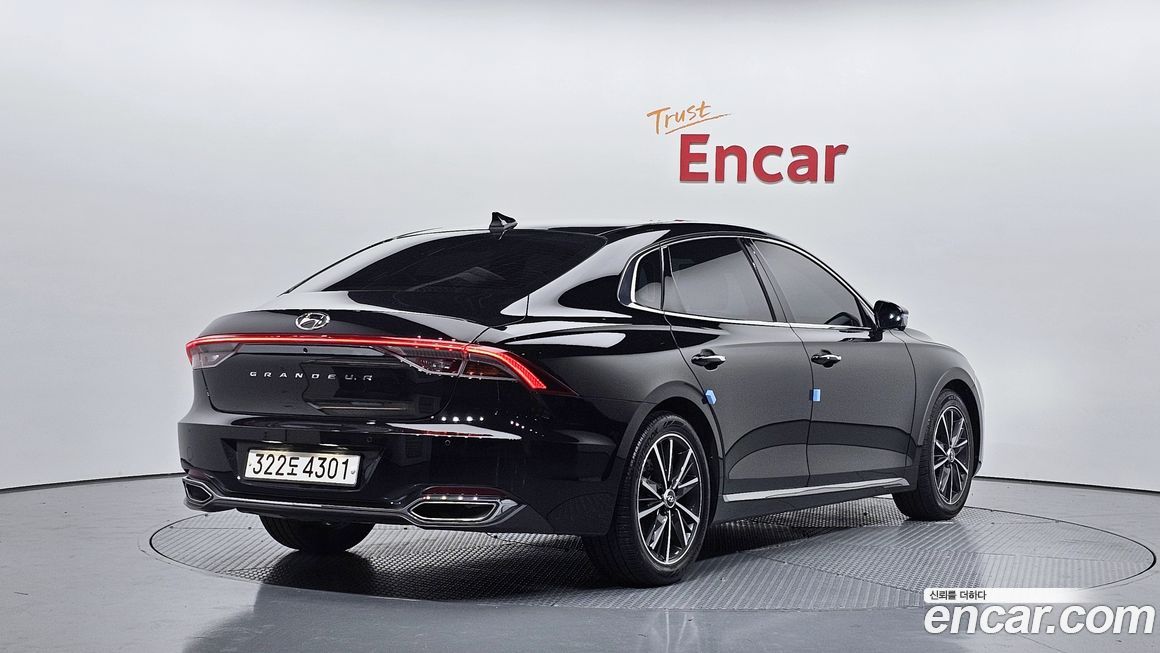 Hyundai Grandeur 2022