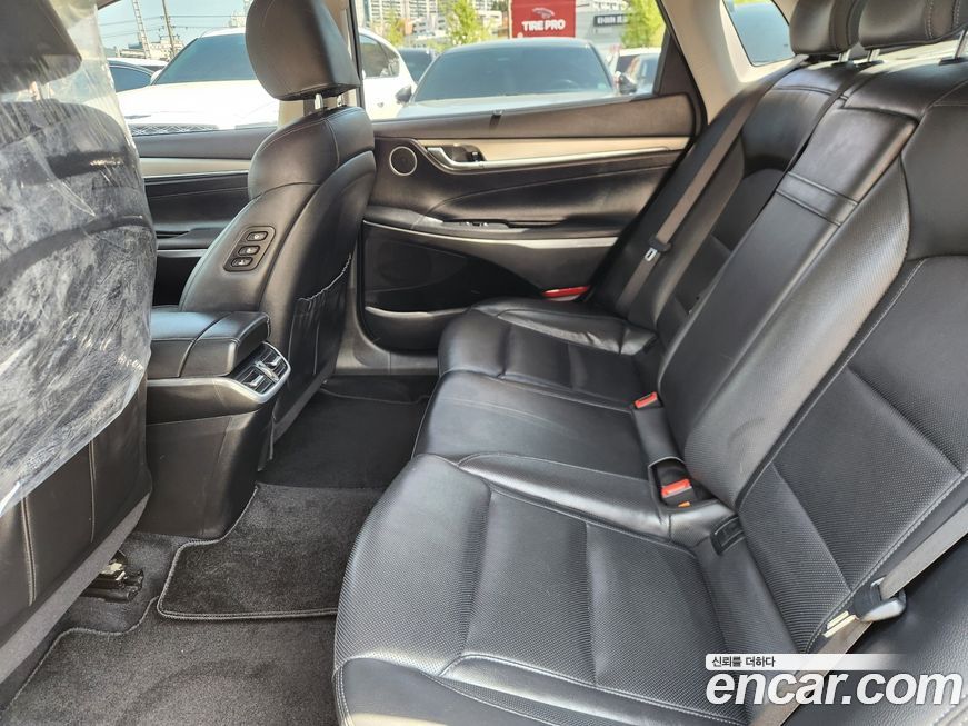 Hyundai Grandeur 2022