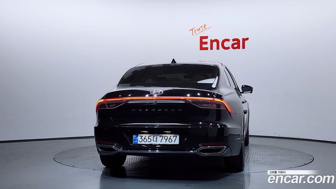 Hyundai Grandeur 2022