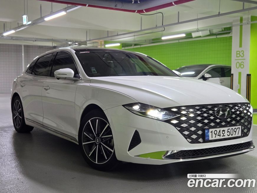 Hyundai Grandeur 2022