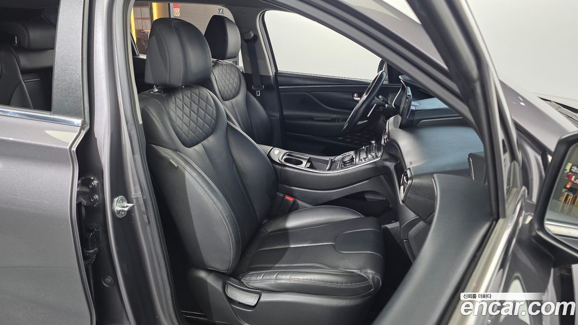 Hyundai Santafe 2022