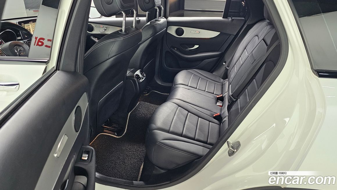 Mercedes-Benz GLC-Class 2018