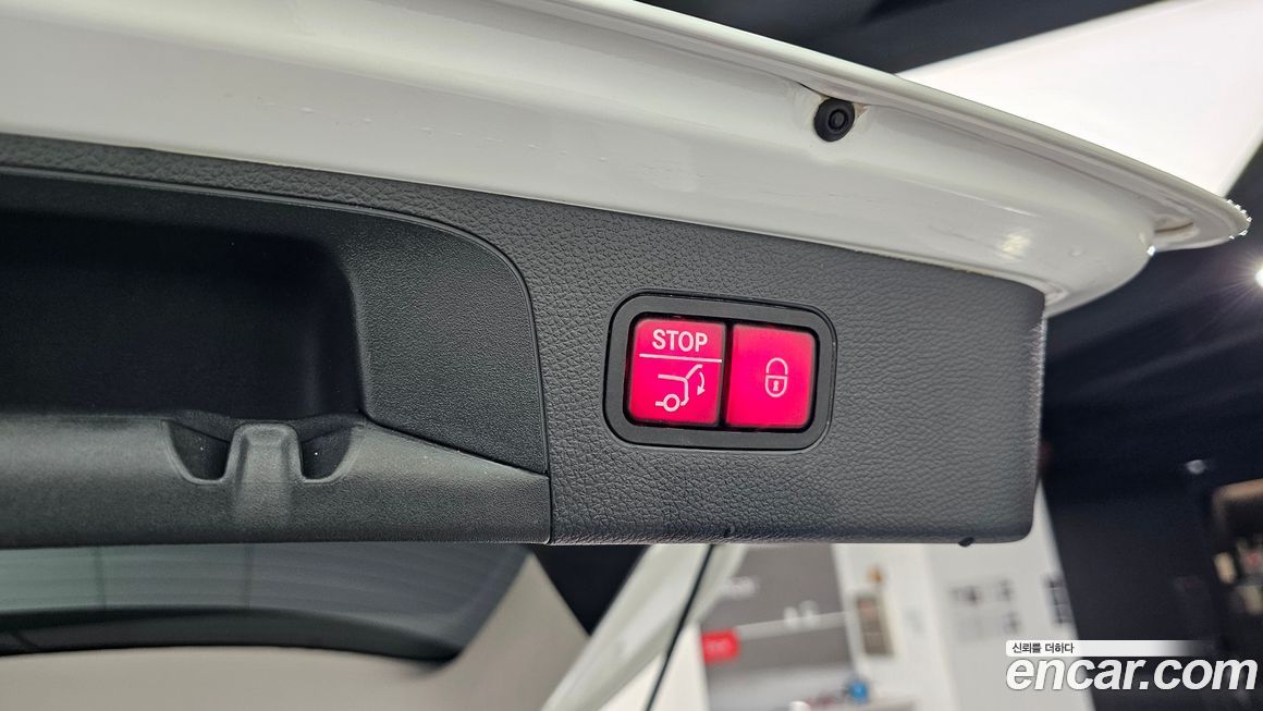 Mercedes-Benz GLC-Class 2018