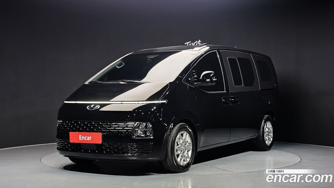 Hyundai Staria 2023