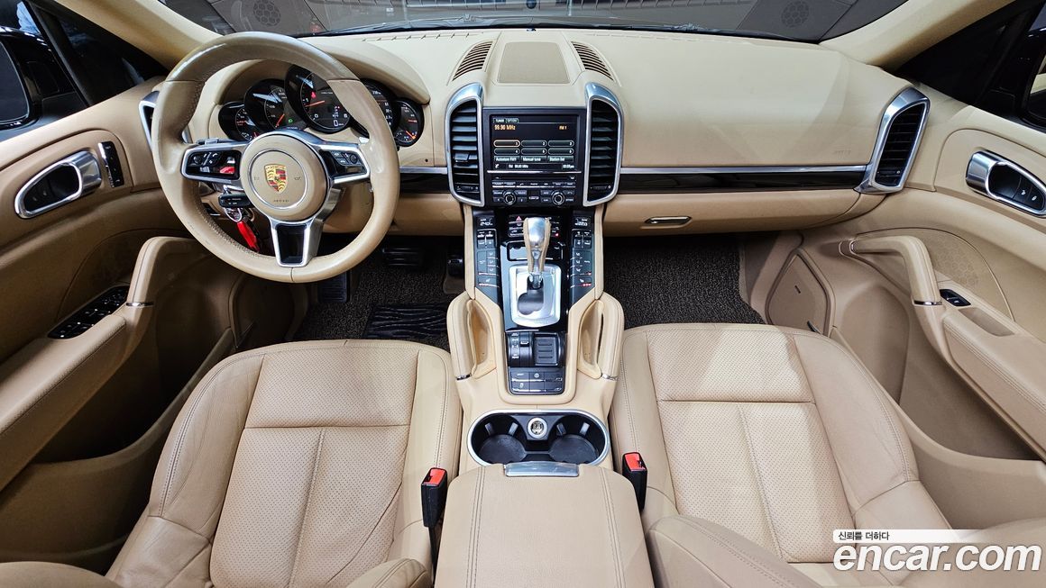 Porsche Cayenne 2015