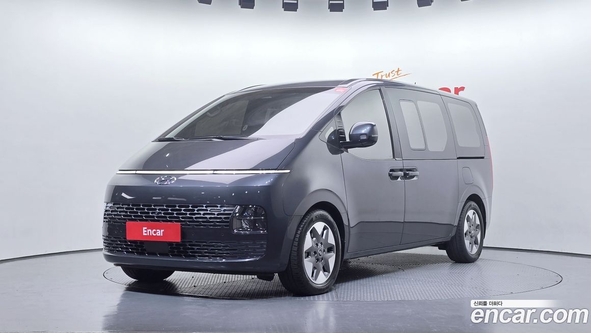 Hyundai Staria 2022