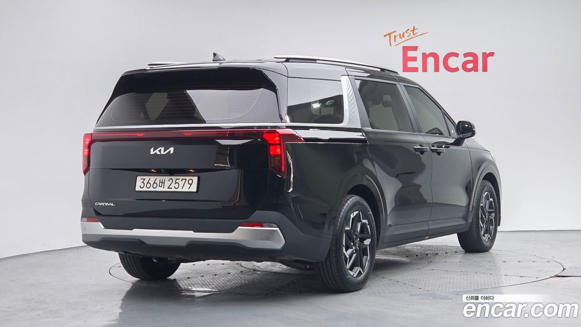 Kia Canival 2025