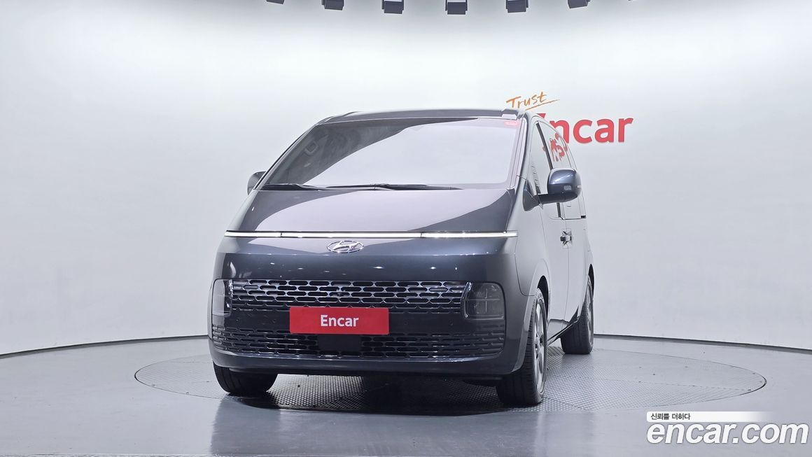 Hyundai Staria 2022