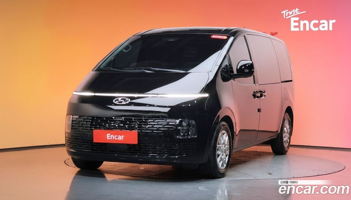 Hyundai Staria 2022