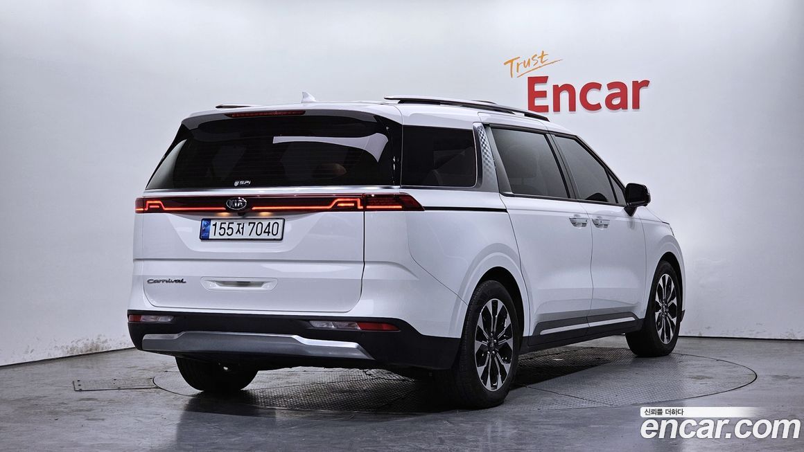 Kia Canival 2021