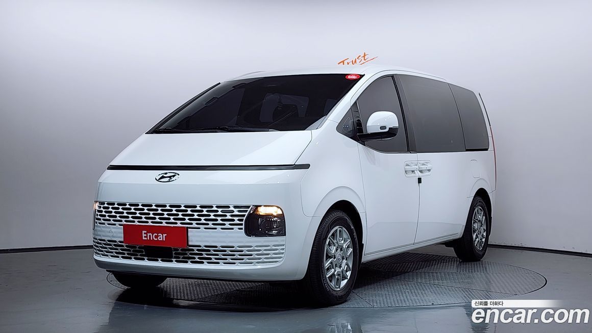 Hyundai Staria 2024