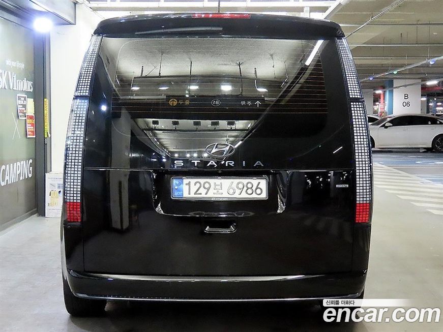 Hyundai Staria 2022