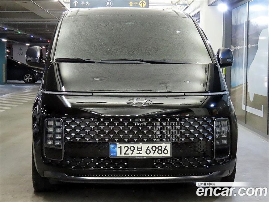 Hyundai Staria 2022