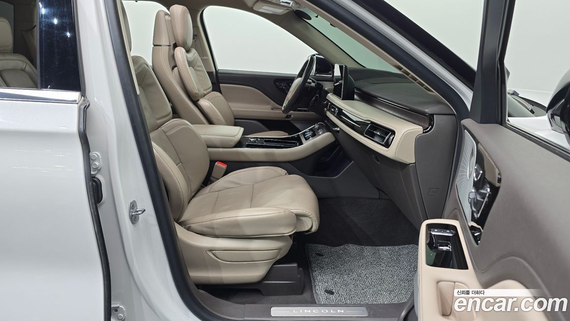 Lincoln Aviator 2021