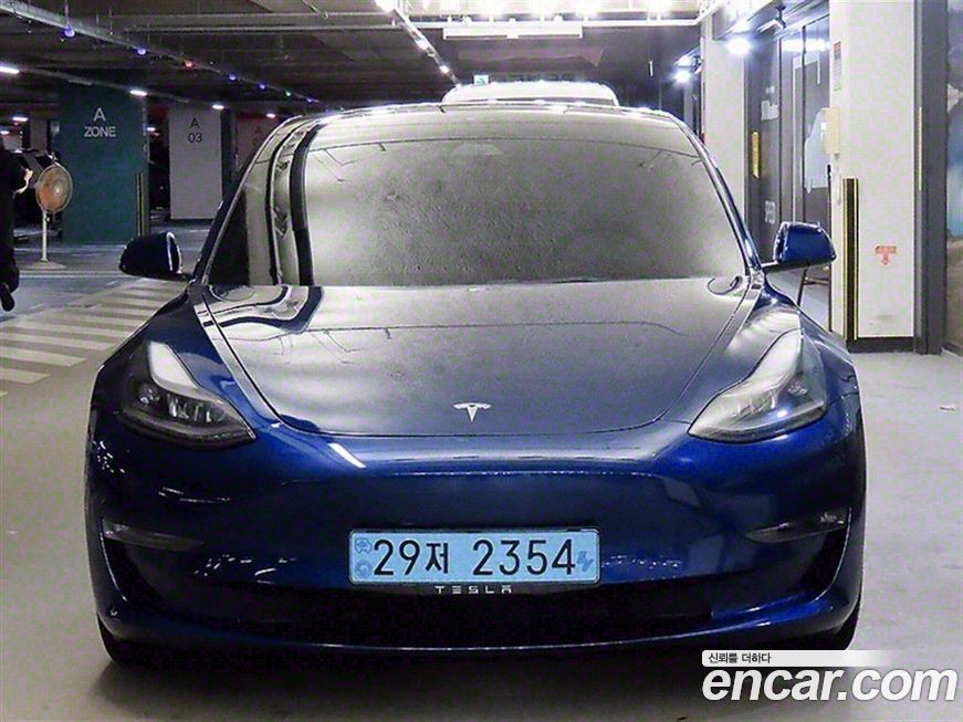 Tesla Model 3 2022