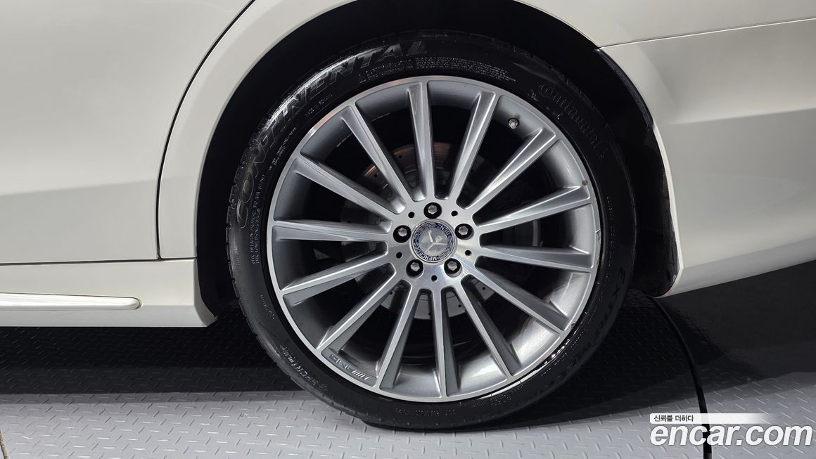 Mercedes-Benz S-Class 2016