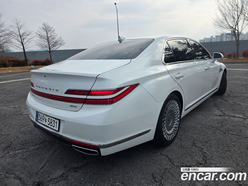Genesis G90 2021