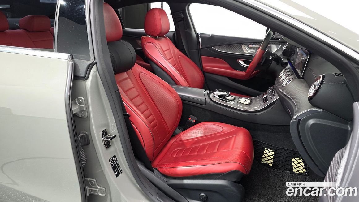 Mercedes-Benz CLS-Class 2020