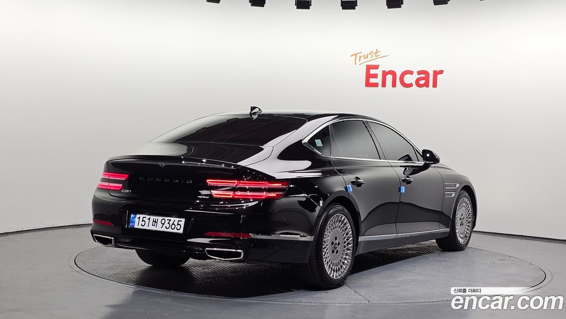 Genesis G80 2023
