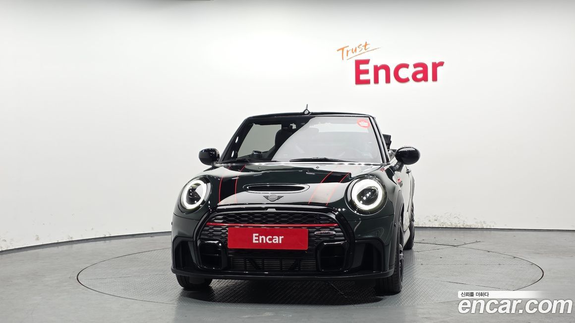 Mini Cooper Convertible 2024