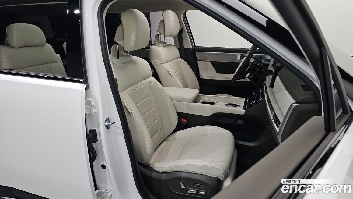 Hyundai Santafe 2025