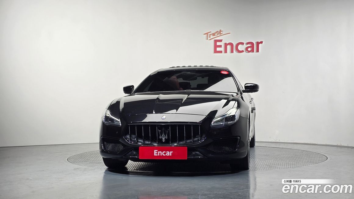 Maserati Quattroporte 2020