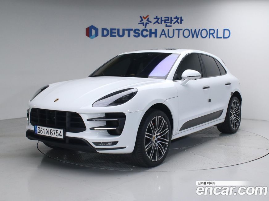 Porsche Macan 2015