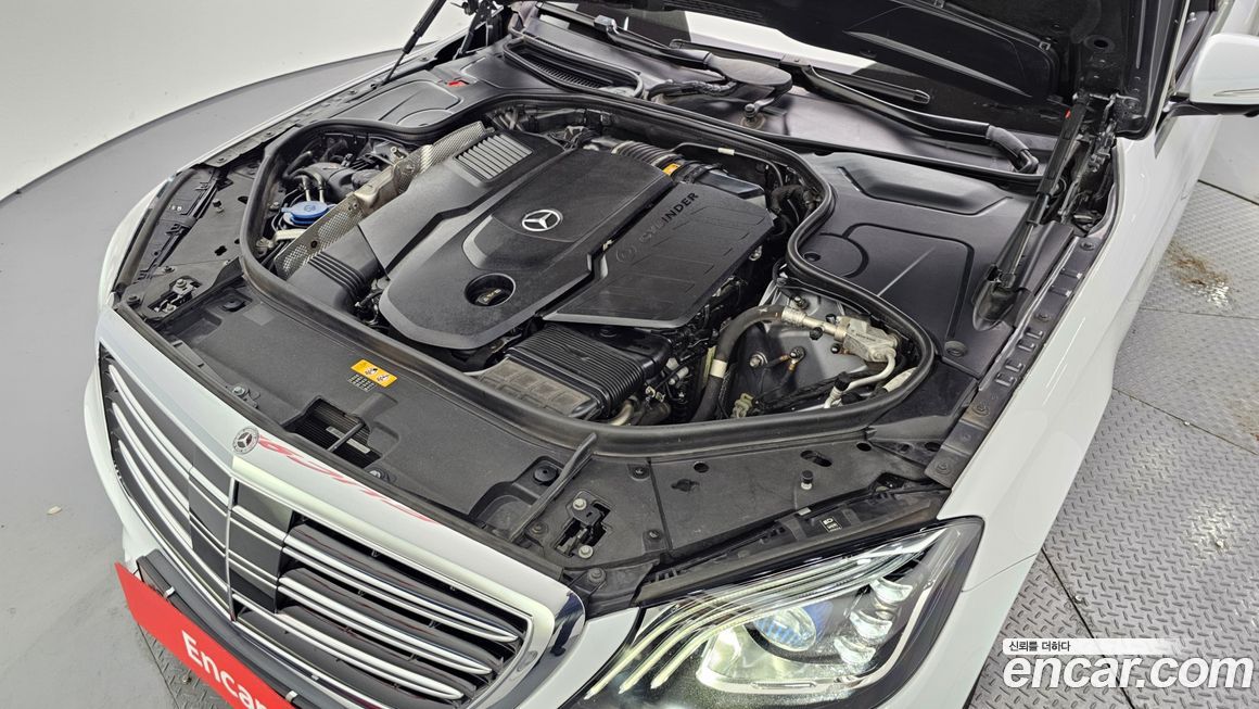 Mercedes-Benz S-Class 2018