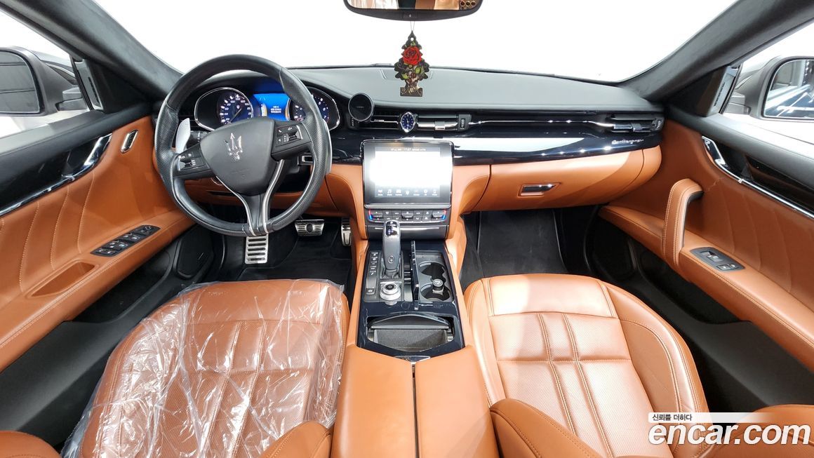 Maserati Quattroporte 2020