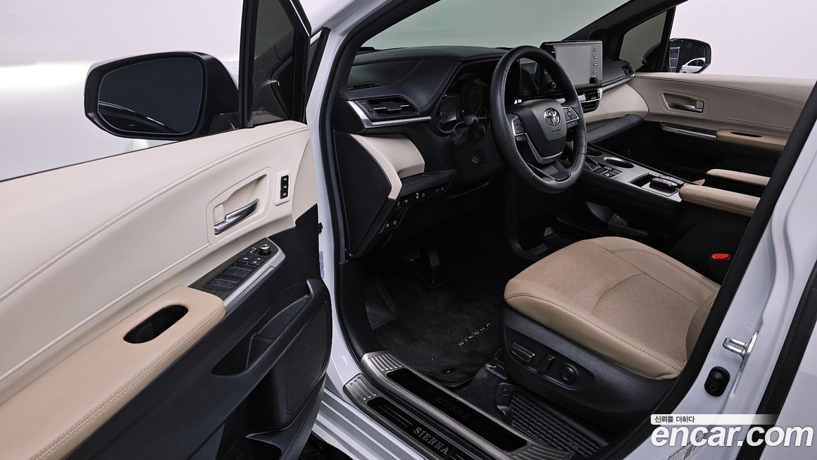 Toyota Sienna 2024