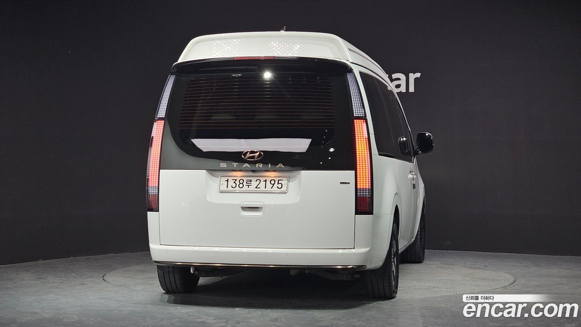Hyundai Staria 2023
