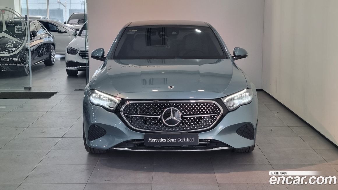 Mercedes-Benz E-Class 2025