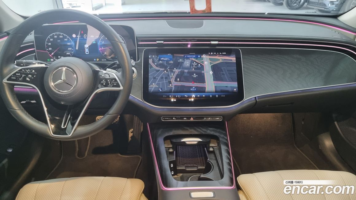 Mercedes-Benz E-Class 2025