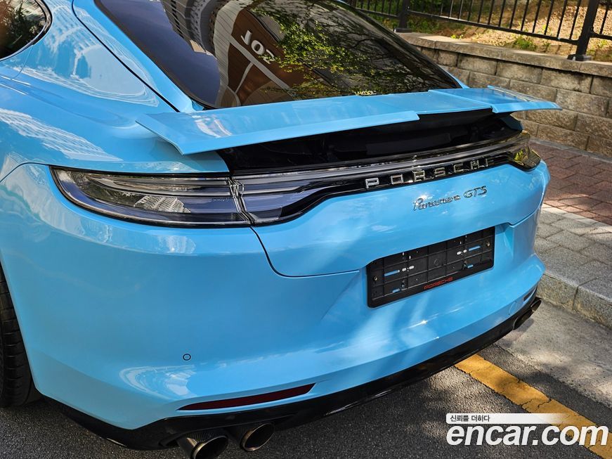 Porsche Panamera 2013