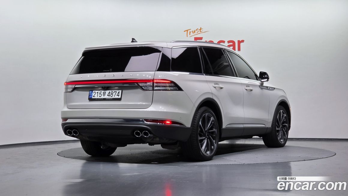 Lincoln Aviator 2023