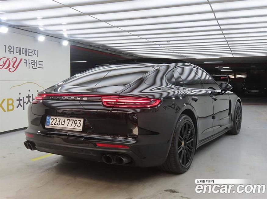 Porsche Panamera 2018
