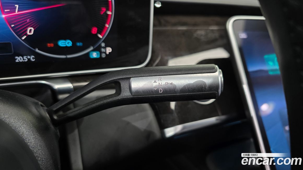 Mercedes-Benz S-Class 2021