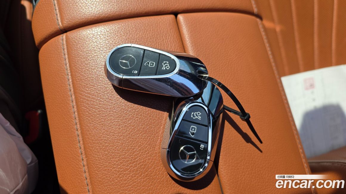 Mercedes-Benz S-Class 2022