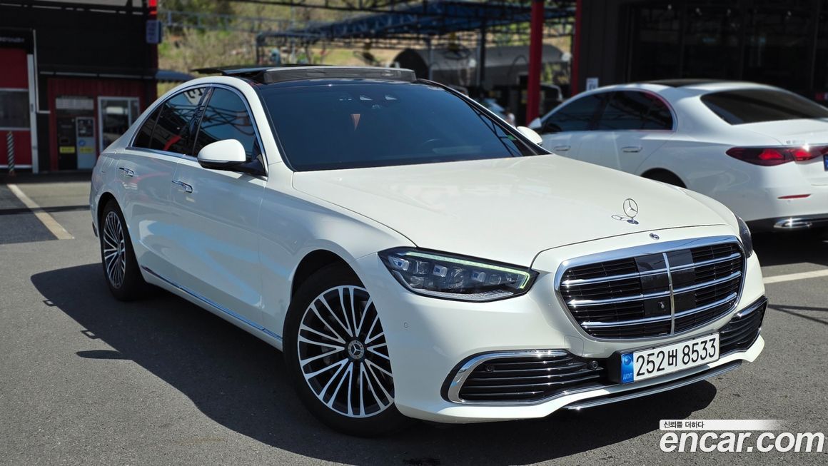 Mercedes-Benz S-Class 2022