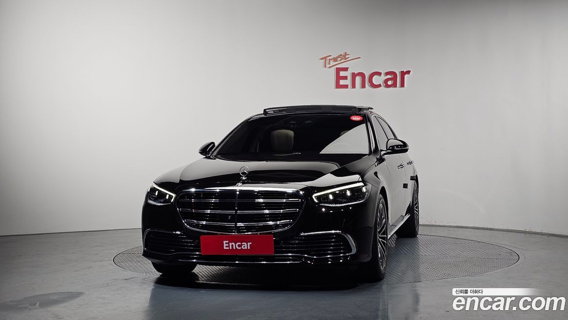 Mercedes-Benz S-Class 2021